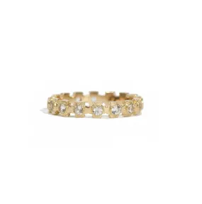 18KY Cross Stack Band Ring With White Sapphires